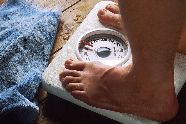 feetonscale-17481848391781544283249-1748229238654-1748229243757743440838.jpg