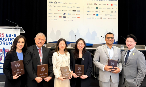 EB-5 năm 2025: kiến tạo chiến lược định cư bền vững và dài hạn - Ảnh 3. EB-5 năm 2025: kiến tạo chiến lược định cư bền vững và dài hạn - Ảnh 3.