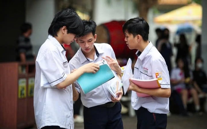 Để không thất nghiệp trong 10 năm tới, thí sinh nên lựa chọn ngành học nào? - Ảnh 1.