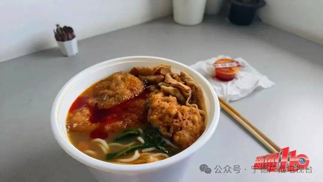 Đặt đồ ăn ngoài 2,5 lần/ngày, nam thanh niên 34 tuổi phải sống dựa vào thuốc suốt đời - Ảnh 1. Đặt đồ ăn ngoài 2,5 lần/ngày, nam thanh niên 34 tuổi phải sống dựa vào thuốc suốt đời - Ảnh 1.