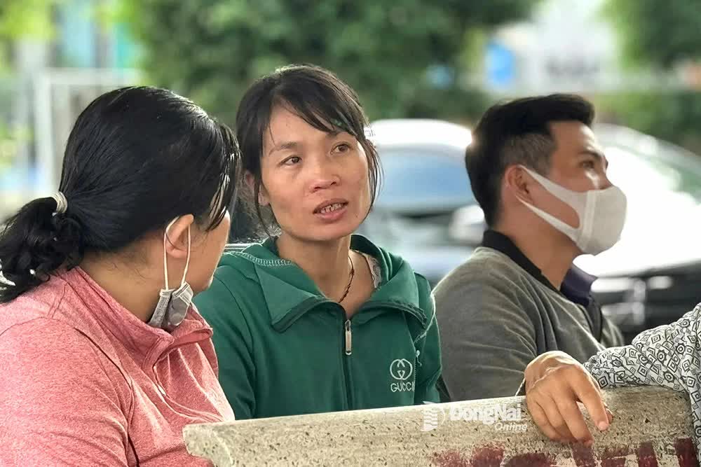 Xót xa hoàn cảnh của người đàn ông tử vong nghi ngộ độc khí CO tại Đồng Nai: Để lại 5 con nhỏ, sống chật vật trong gian nhà tứ bề thiếu thốn - Ảnh 1. Xót xa hoàn cảnh của người đàn ông tử vong nghi ngộ độc khí CO tại Đồng Nai: Để lại 5 con nhỏ, sống chật vật trong gian nhà tứ bề thiếu thốn - Ảnh 1.