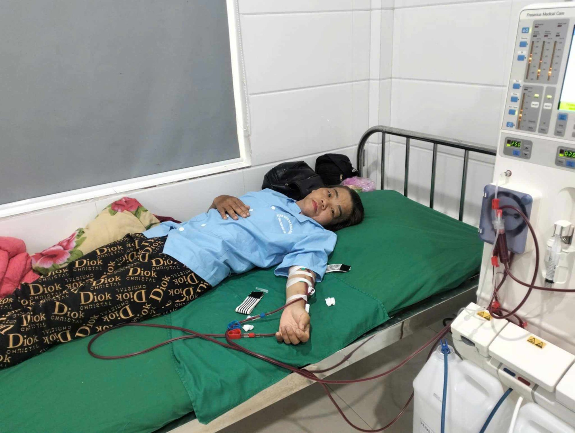 Mẹ suy thận giai đoạn cuối cầu xin sự sống cho con gái nguy kịch vì tai nạn giao thông- Ảnh 3. Mẹ suy thận giai đoạn cuối cầu xin sự sống cho con gái nguy kịch vì tai nạn giao thông- Ảnh 3.
