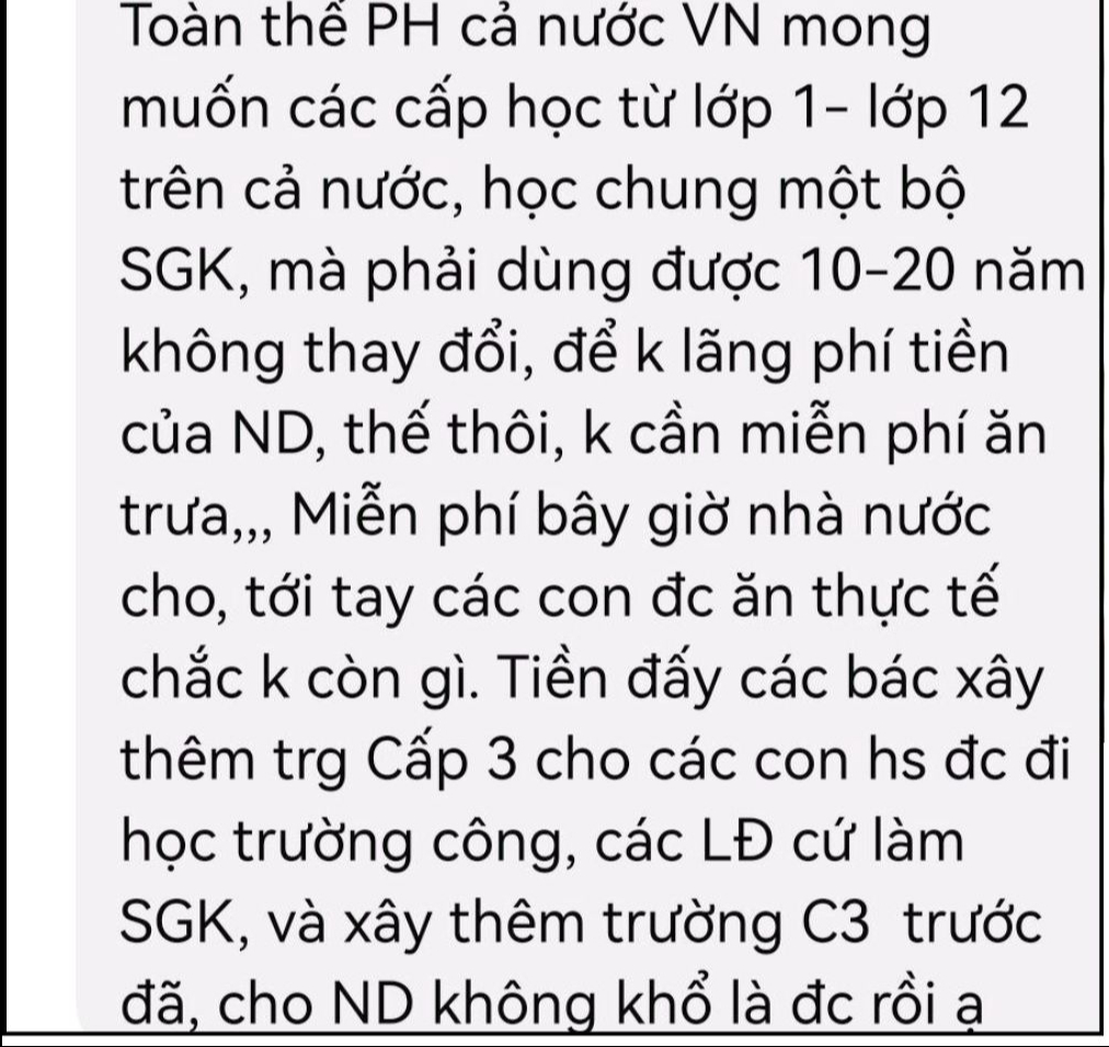 Đọc đề xuất về SGK của phụ huynh mà tôi ngã ngửa: Các vị còn muốn con cái mình lạc hậu đến bao giờ?- Ảnh 1. Đọc đề xuất về SGK của phụ huynh mà tôi ngã ngửa: Các vị còn muốn con cái mình lạc hậu đến bao giờ?- Ảnh 1.