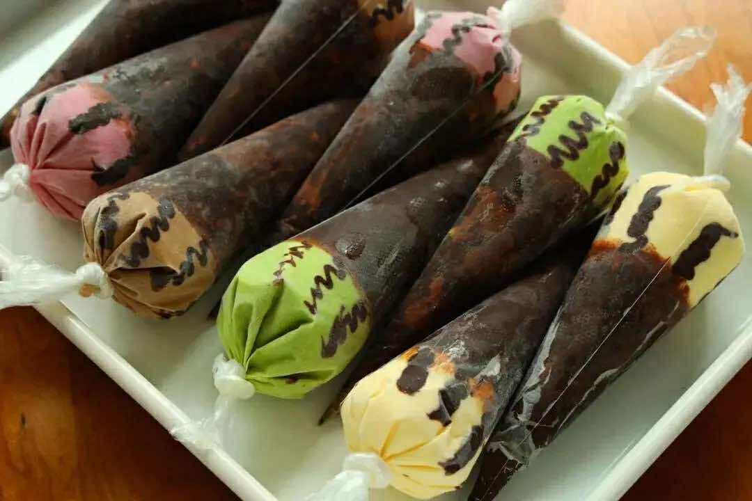 Không cần khuôn vẫn có thể làm kem tại nhà chỉ với vài nguyên liệu đơn giản kem tui bat kem 1 17484347333302071470753