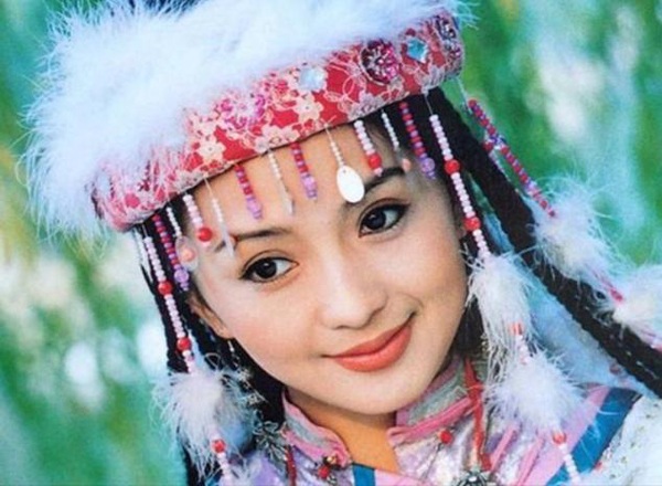 tiet-lo-than-the-doi-thuc-cua-ham-huong-phi-tan-duoc-vua-can-long-yeu-thuong-het-muc-1-1606992315-539-width600height440-1748393961632-17483939626112051907577.jpg
