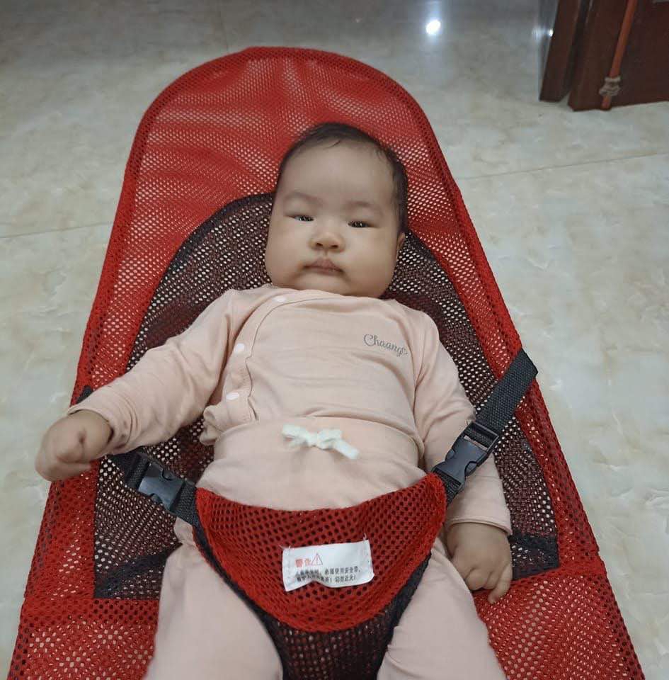 Chiếc ghế đỏ Chiếc ghế đỏ