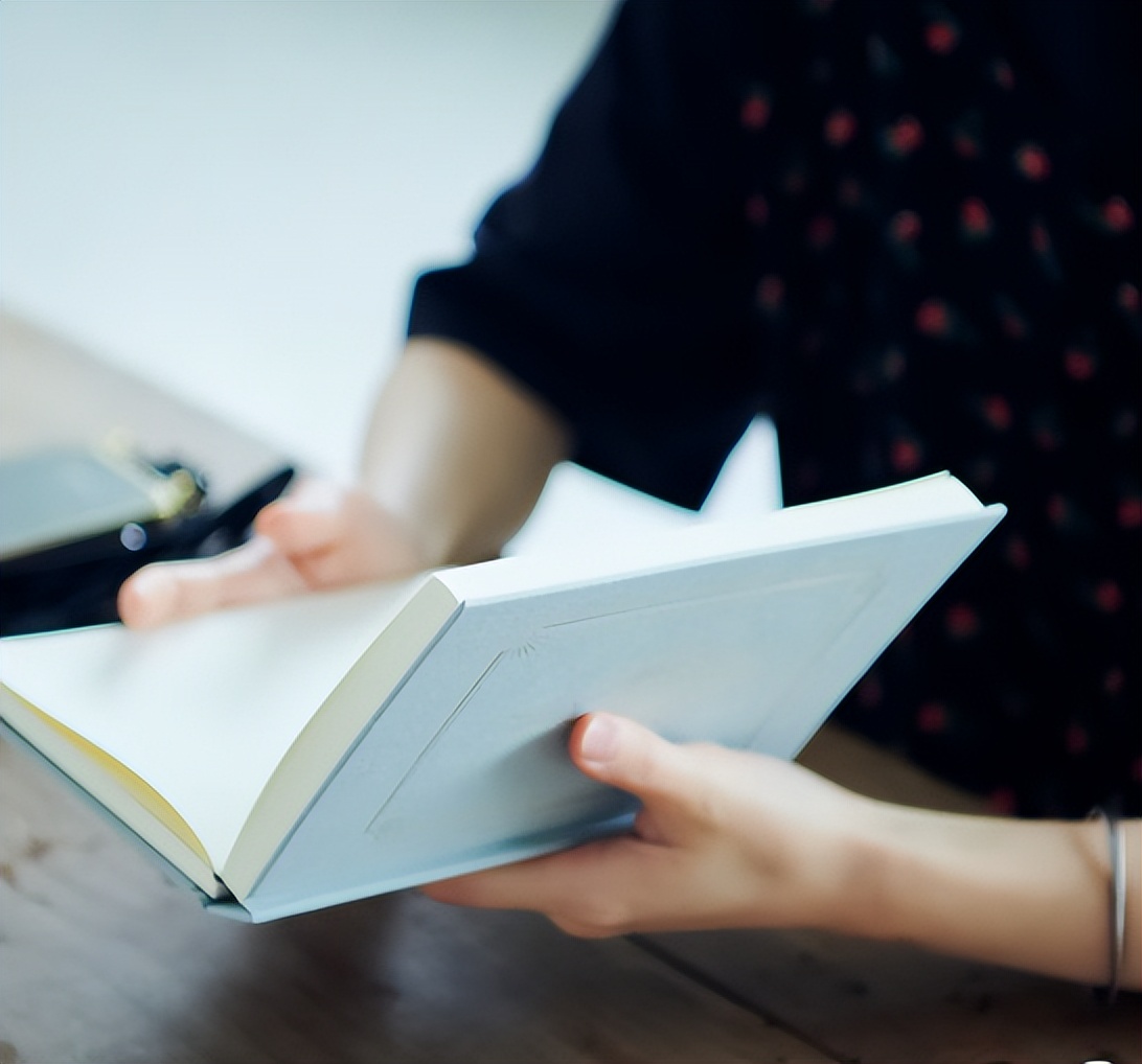 Tôi đã không mua quần áo suốt 1 năm – và đây là 5 điều tích cực xảy ra trong cuộc sống của tôi - Ảnh 4.