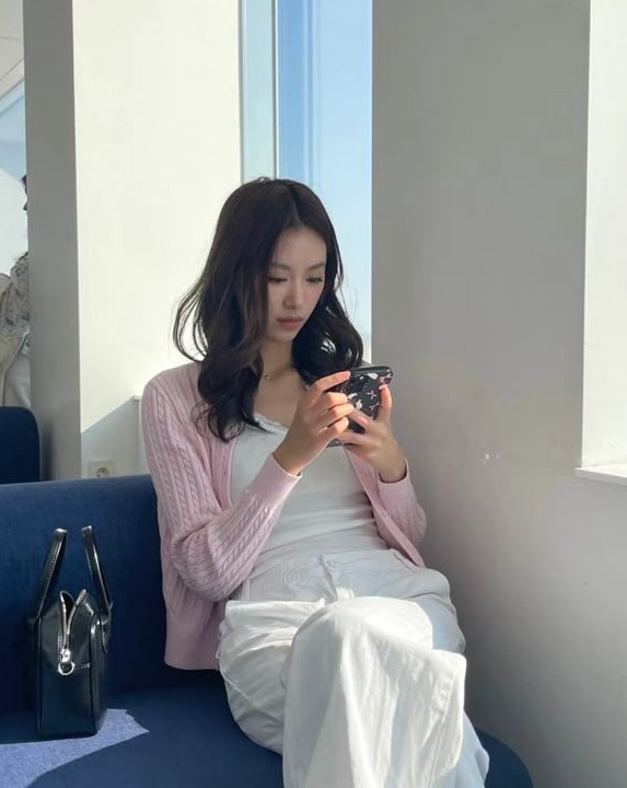 Lương 13 triệu, chi 6 triệu thuê nhà: Không tiết kiệm được mấy vẫn thấy ok! - Ảnh 2.