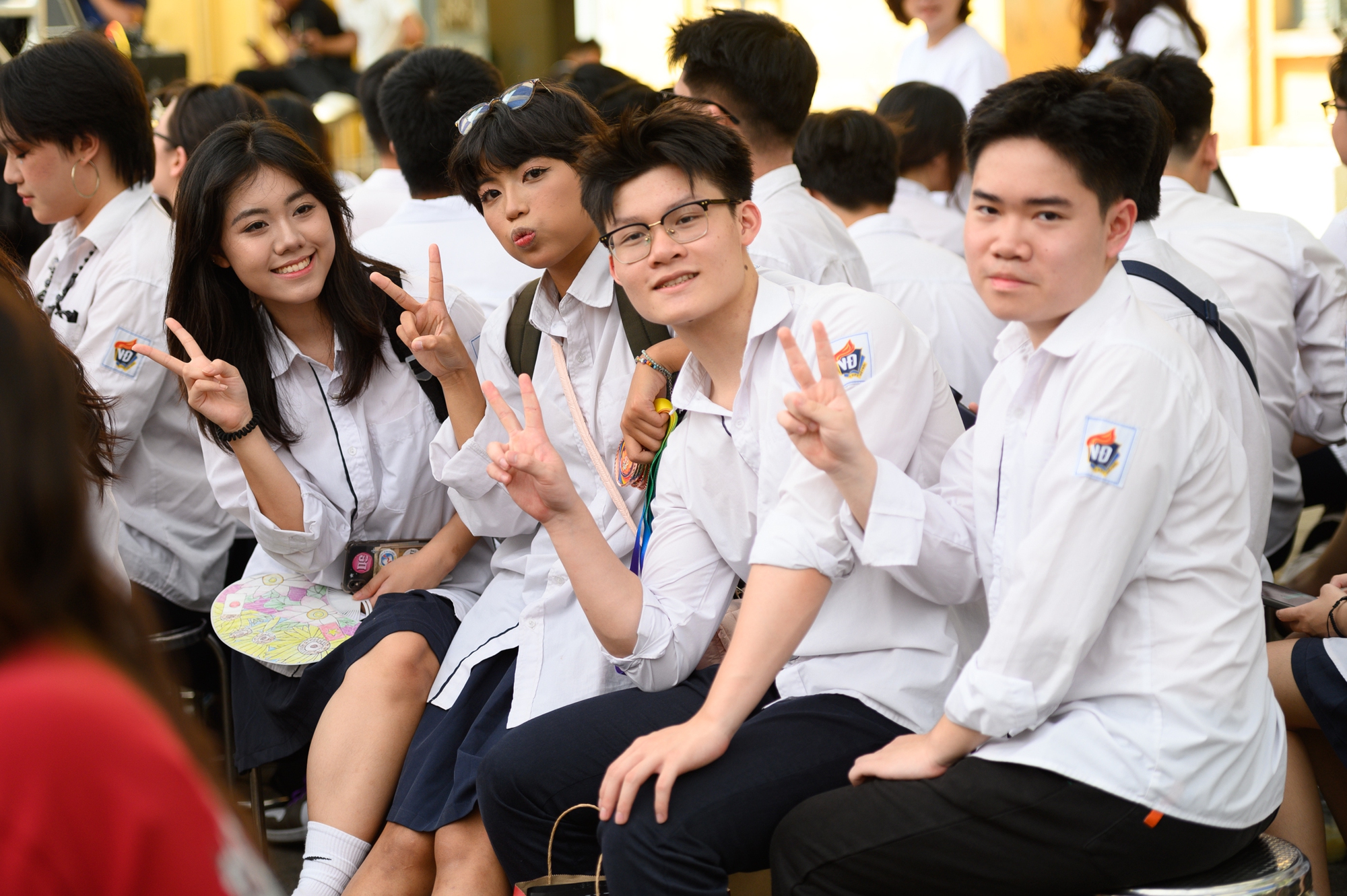 Lễ trưởng thành đầy nước mắt của học sinh Việt Đức: Hơn 1.000 ngày bên nhau và 4 tiếng để nói lời chào! - Ảnh 17.