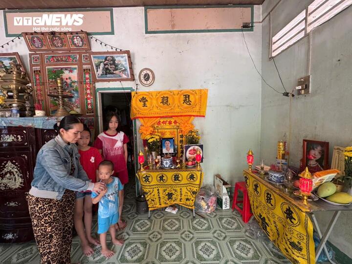 Vụ cha bắn tài xế cán chết con mình: Người mẹ lay lắt sống trong tột cùng nỗi đau - Ảnh 1. Vụ cha bắn tài xế cán chết con mình: Người mẹ lay lắt sống trong tột cùng nỗi đau - Ảnh 1.