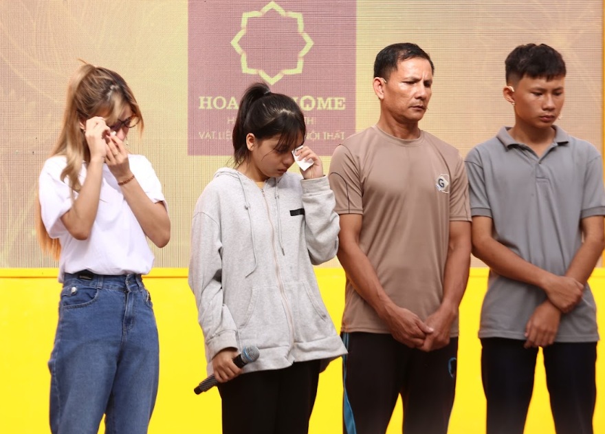 Nhà văn Nguyễn Quang Sáng: Là con chủ tiệm vàng nhưng tán gia bại sản, 14 tuổi ra đời rồi đi bộ đội - Ảnh 1. Nhà văn Nguyễn Quang Sáng: Là con chủ tiệm vàng nhưng tán gia bại sản, 14 tuổi ra đời rồi đi bộ đội - Ảnh 1.