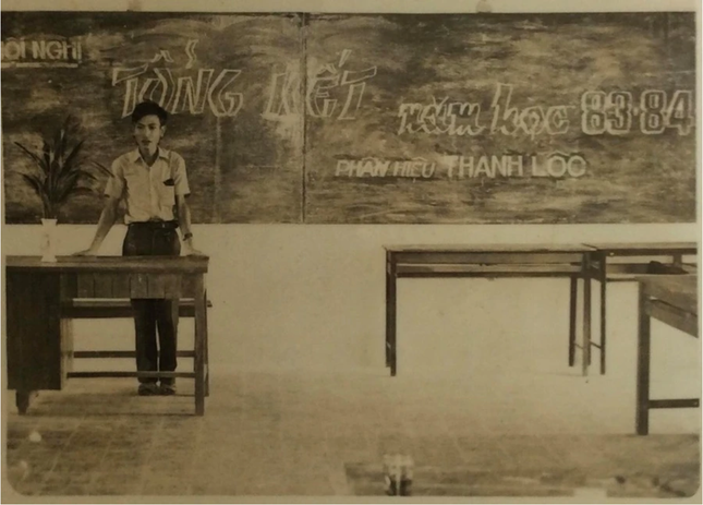 Gặp thầy giáo dạy học ở Sài Gòn trước ngày 30/4/1975 - Ảnh 2. Gặp thầy giáo dạy học ở Sài Gòn trước ngày 30/4/1975 - Ảnh 2.