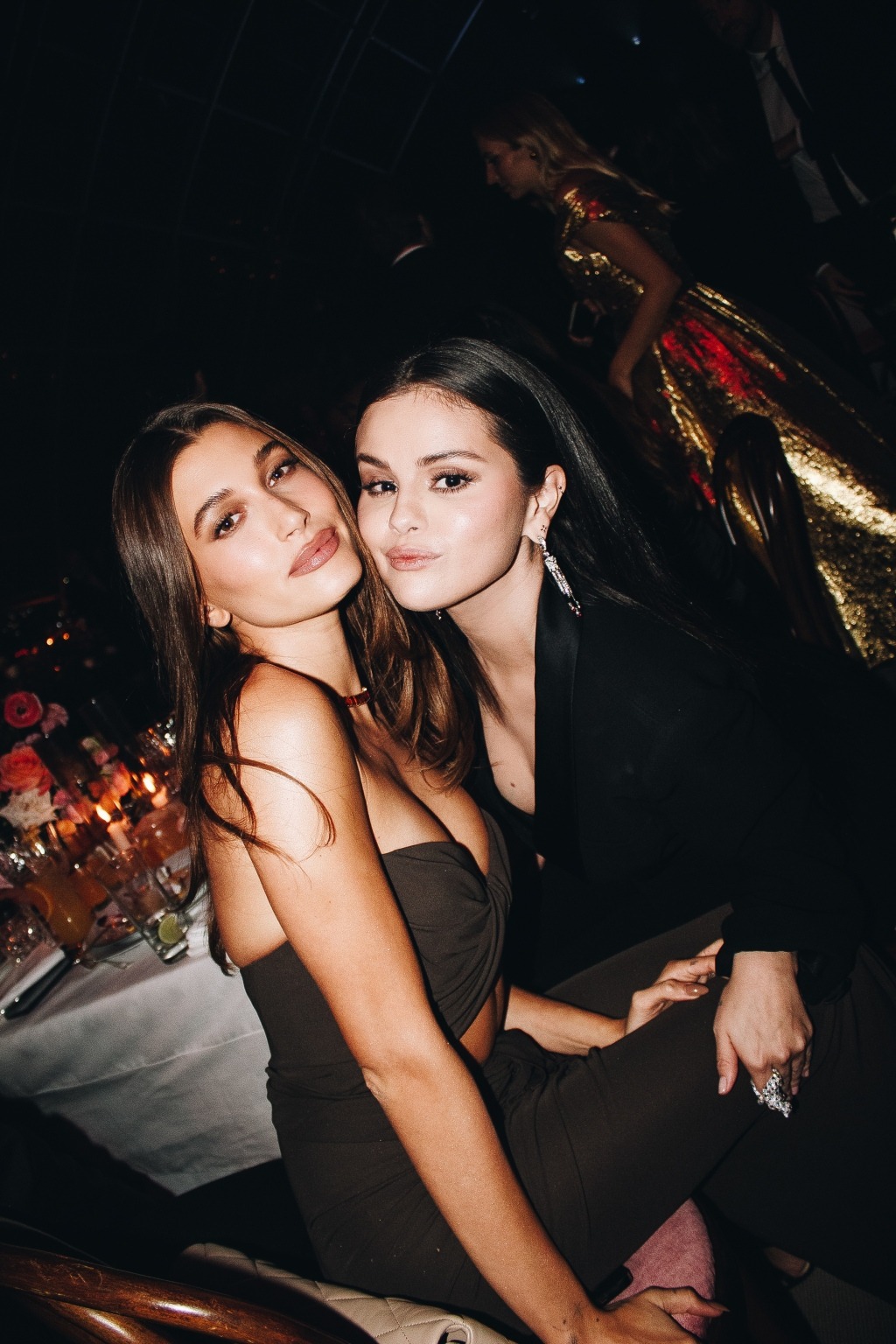 &quot;Selena Gomez sống trong đầu Hailey Bieber&quot; - Ảnh 6.