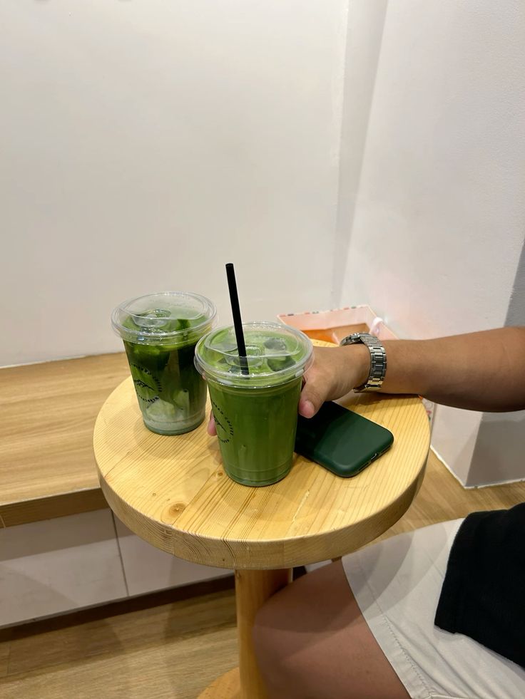Cốc matcha latte 50k hôm nay sẽ khiến bạn mất 2 tỷ - Ảnh 2.