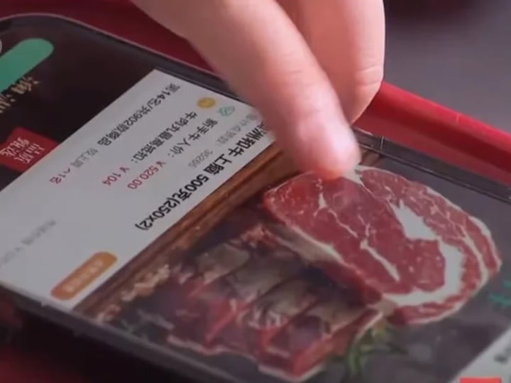 Bỏ tiền tỷ vào app tài chính lừa đảo, nhà đầu tư cay đắng được trả bằng thịt bò - Ảnh 1. Bỏ tiền tỷ vào app tài chính lừa đảo, nhà đầu tư cay đắng được trả bằng thịt bò - Ảnh 1.