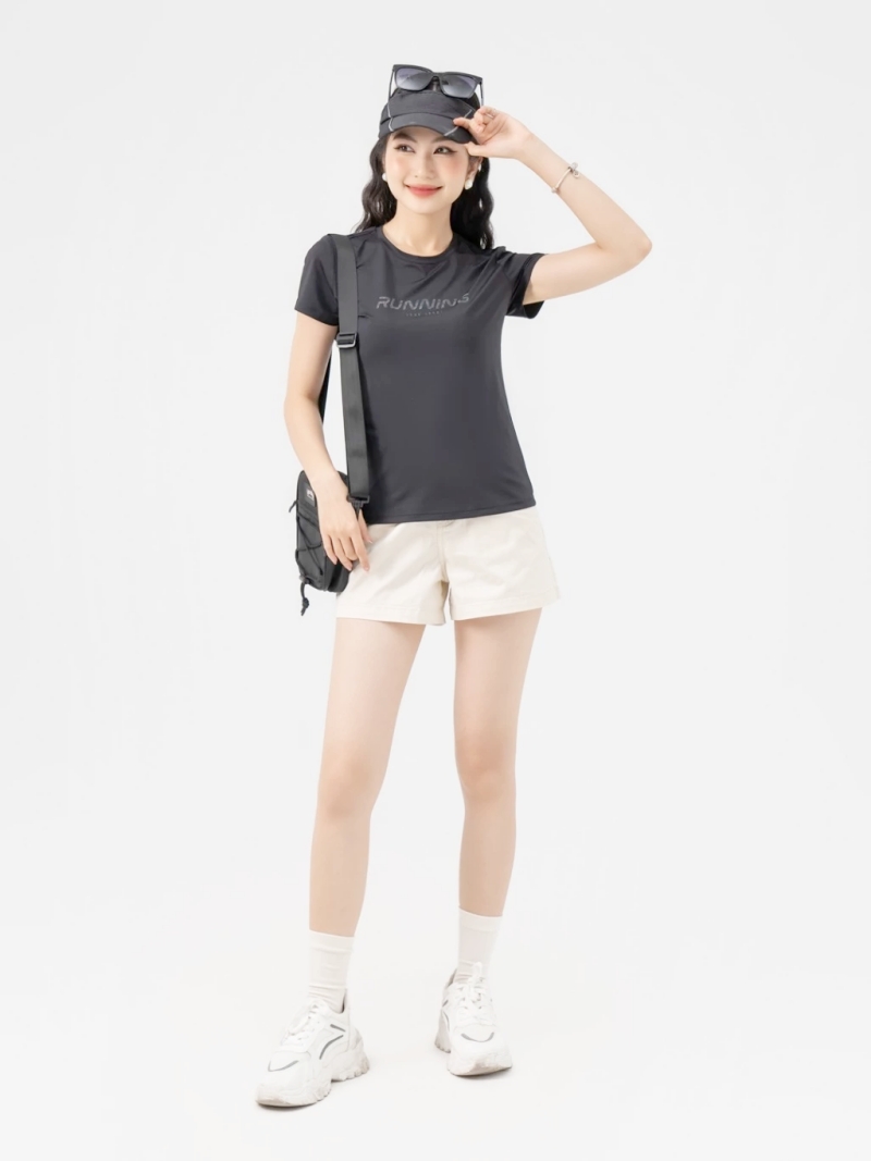 Vì sao mùa hè này bạn nên cân nhắc trước khi mặc quần short ra đường? So sánh 3 kiểu trang phục sẽ khiến bạn thay đổi suy nghĩ- Ảnh 10. Vì sao mùa hè này bạn nên cân nhắc trước khi mặc quần short ra đường? So sánh 3 kiểu trang phục sẽ khiến bạn thay đổi suy nghĩ- Ảnh 10.