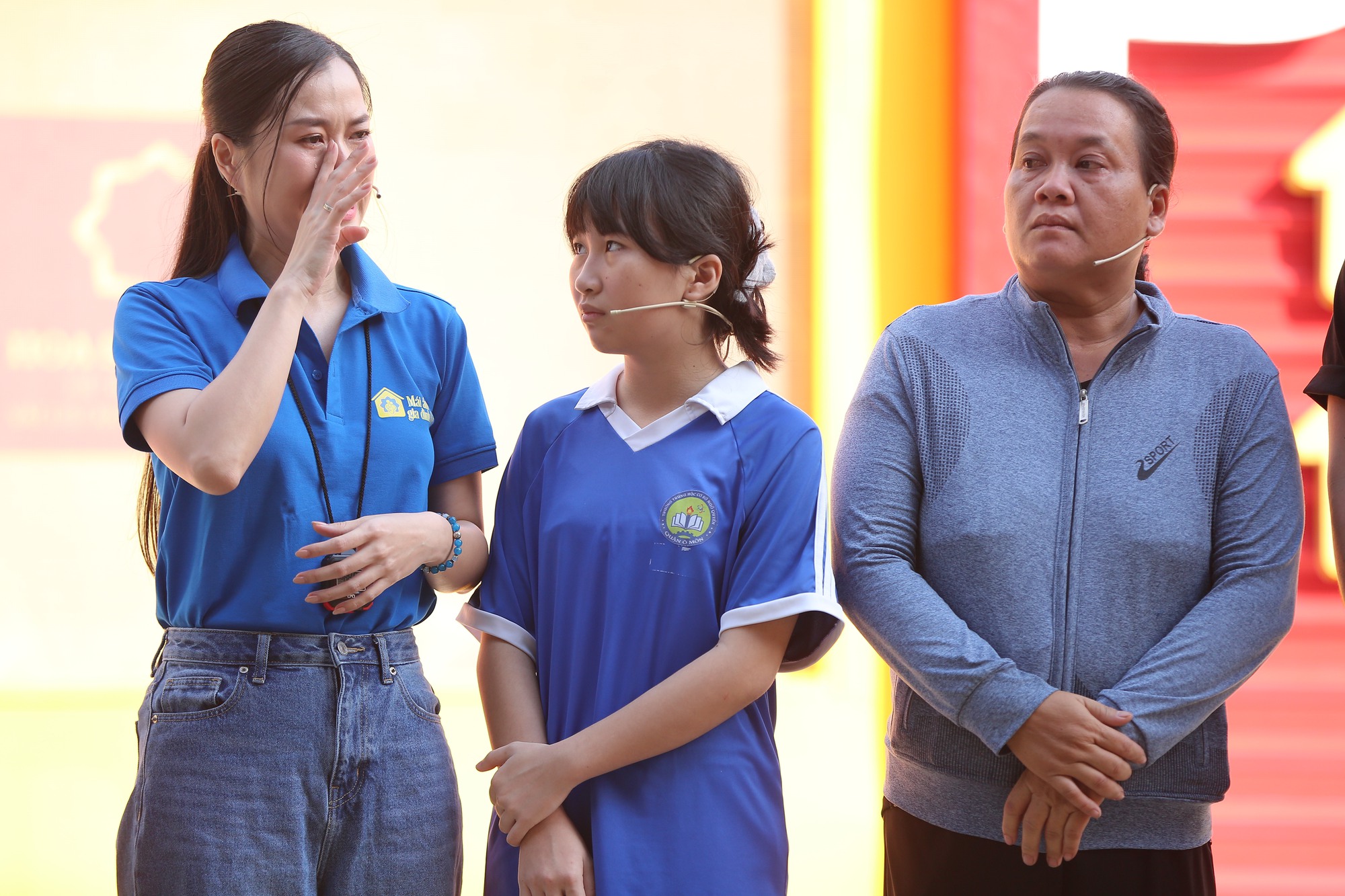 3gia-dinh-em-nhu-y-2-1748686016721-17486860184711223630504.jpg