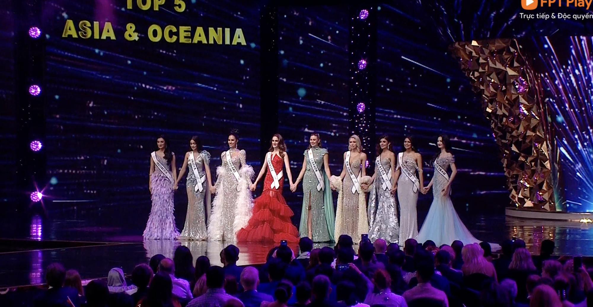Trực tiếp Chung kết Miss World 2025: Hoa hậu Ý Nhi dừng chân trước top 20, cuộc đua vương miện đang "căng cực"- Ảnh 8. Trực tiếp Chung kết Miss World 2025: Hoa hậu Ý Nhi dừng chân trước top 20, cuộc đua vương miện đang "căng cực"- Ảnh 8.