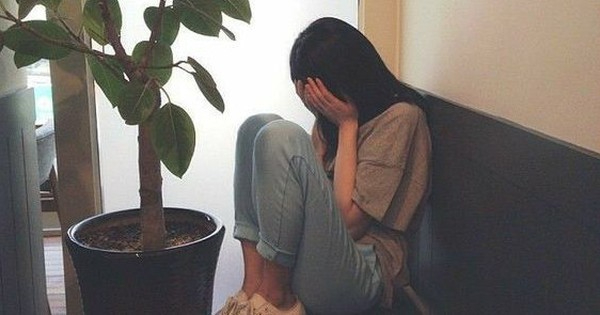 Con gái hành động dại dột, thông báo của cha mẹ khiến ai nấy không hiểu nổi: Tôi đang đọc cái gì vậy? - Ảnh 1. Con gái hành động dại dột, thông báo của cha mẹ khiến ai nấy không hiểu nổi: Tôi đang đọc cái gì vậy? - Ảnh 1.