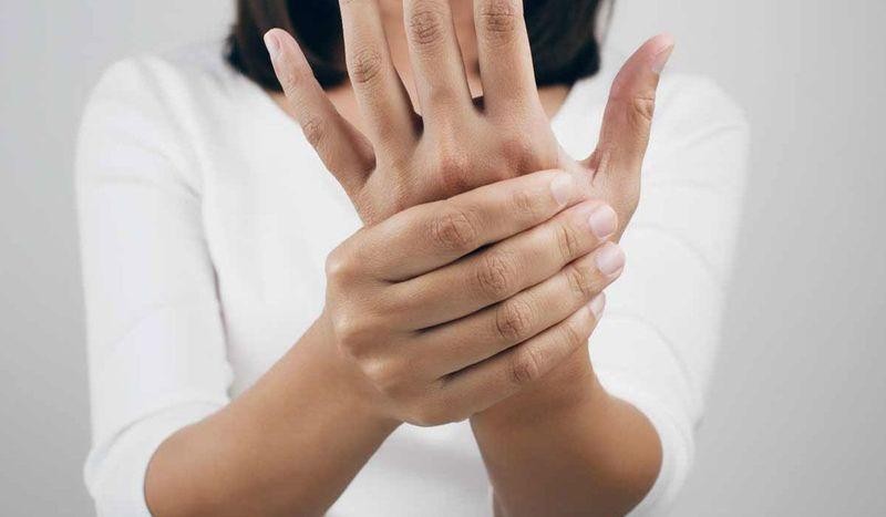 Giật mình: 5 dấu hiệu ở bàn tay cảnh báo phổi đang gặp nguy hiểm- Ảnh 3. Giật mình: 5 dấu hiệu ở bàn tay cảnh báo phổi đang gặp nguy hiểm- Ảnh 3.