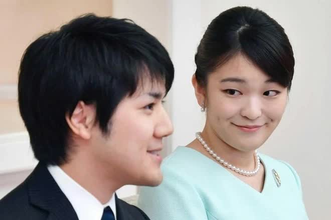Nàng công chúa từ bỏ tước vị để chọn tình yêu: Cựu Công chúa Nhật đã trải qua “đám cưới không có đám cưới” gây chấn động truyền thông thế giới như thế nào? - Ảnh 4.