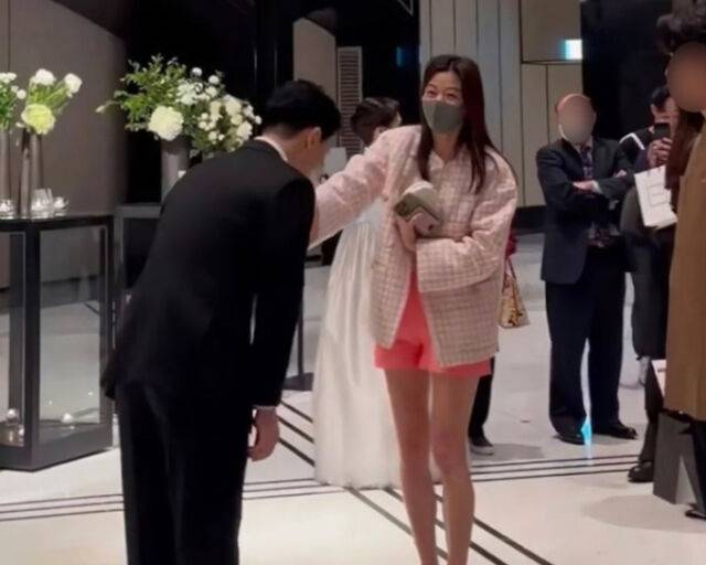 jun-ji-hyun-wedding-guest-fashio-1748711453184-1748711453916634143848.png