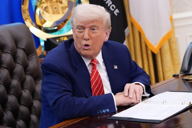 Sốc: "Ông trùm phạm tội tình dục" Diddy được Tổng thống Trump cân nhắc ân xá? - Ảnh 1. Sốc: "Ông trùm phạm tội tình dục" Diddy được Tổng thống Trump cân nhắc ân xá? - Ảnh 1.