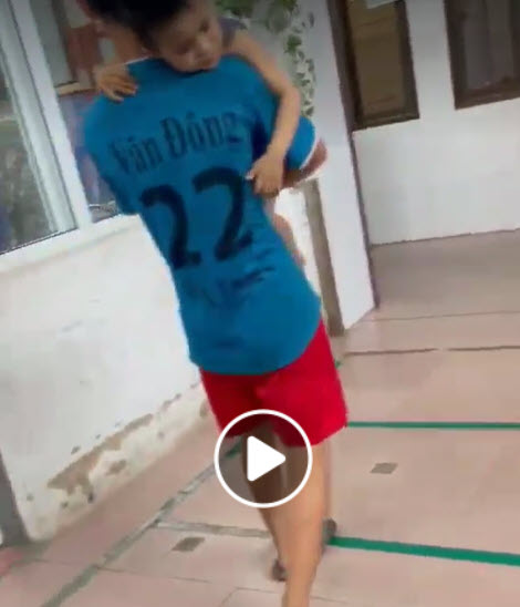 Nam Định: Kiểm tra, làm rõ thông tin cháu bé 3 tuổi bị tai nạn phải nộp tiền mới được cấp cứu - Ảnh 2. Nam Định: Kiểm tra, làm rõ thông tin cháu bé 3 tuổi bị tai nạn phải nộp tiền mới được cấp cứu - Ảnh 2.