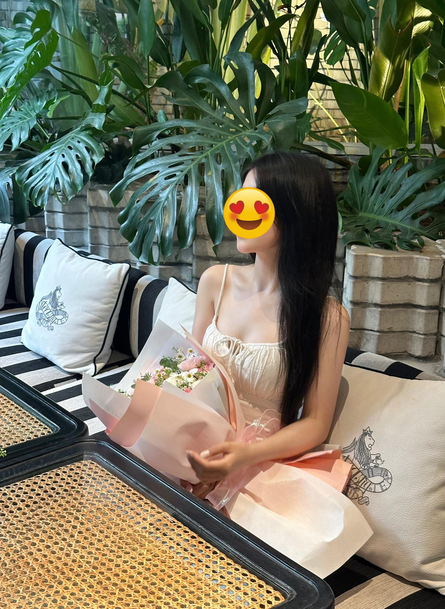 Bạn gái tin đồn nóng bỏng của Lê Tuấn Khang- Ảnh 4. Bạn gái tin đồn nóng bỏng của Lê Tuấn Khang- Ảnh 4.