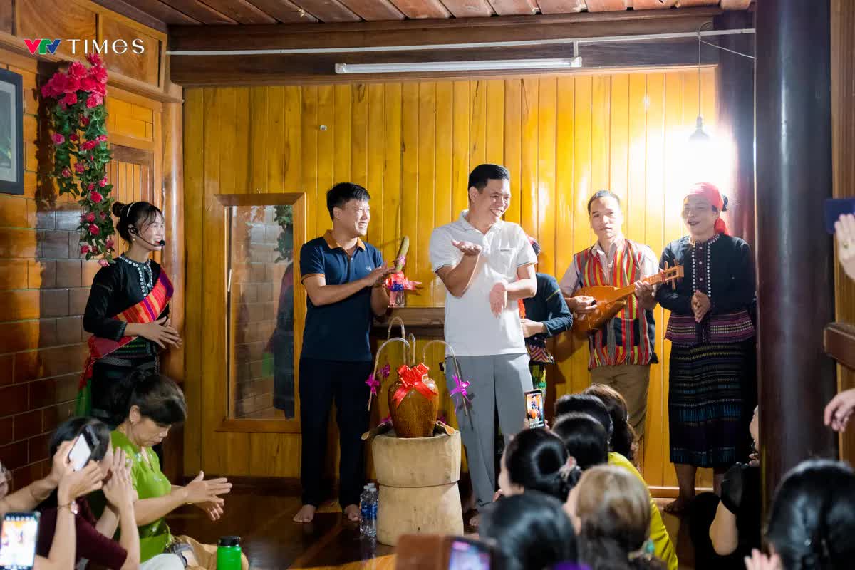 Lời ca giữa đại ngàn và mâm cỗ của người Bru Vân Kiều Quảng Bình - Ảnh 11. Lời ca giữa đại ngàn và mâm cỗ của người Bru Vân Kiều Quảng Bình - Ảnh 11.