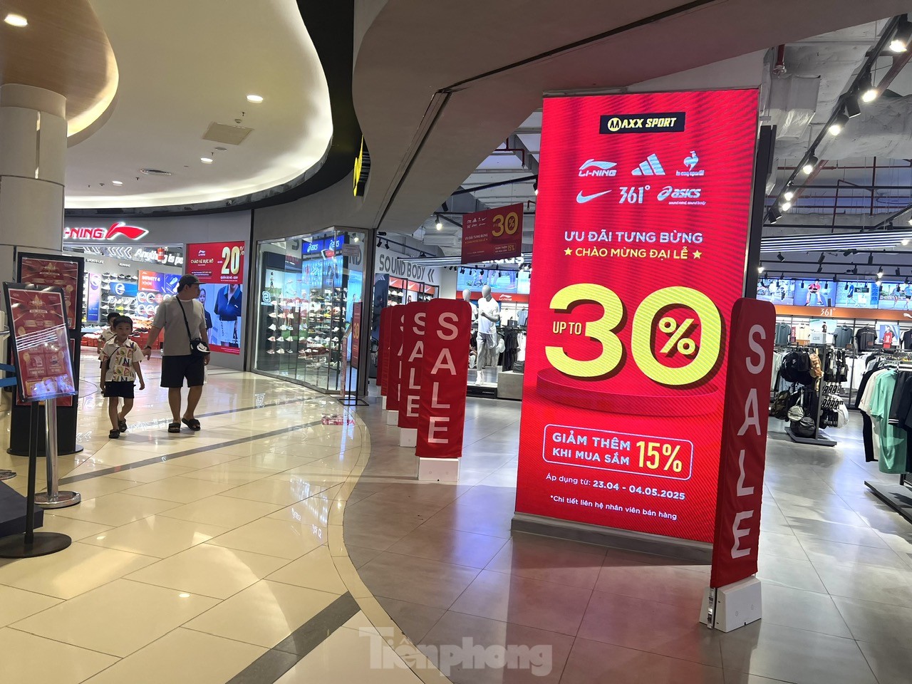 tp-ngan-hang-uyen-phuong-20-7741-8931-1746319651528-17463196516151682288692.jpg