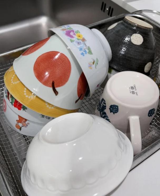 Tôi chưa từng thấy nhà sạch đủ, cho đến khi thay đổi đúng 5 việc nhỏ mỗi ngày, hiệu quả hơn cả dọn 3 tiếng! - Ảnh 2. Tôi chưa từng thấy nhà sạch đủ, cho đến khi thay đổi đúng 5 việc nhỏ mỗi ngày, hiệu quả hơn cả dọn 3 tiếng! - Ảnh 2.
