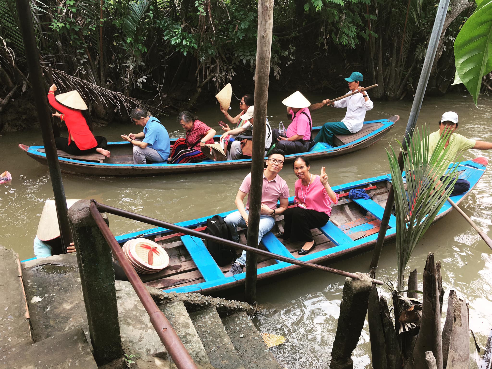 Gà luộc, bánh chưng và cả tăm xỉa răng: Chuyến du lịch Phú Quốc viral cõi mạng của một bà mẹ “made in Viet Nam” - Ảnh 13. Gà luộc, bánh chưng và cả tăm xỉa răng: Chuyến du lịch Phú Quốc viral cõi mạng của một bà mẹ “made in Viet Nam” - Ảnh 13.
