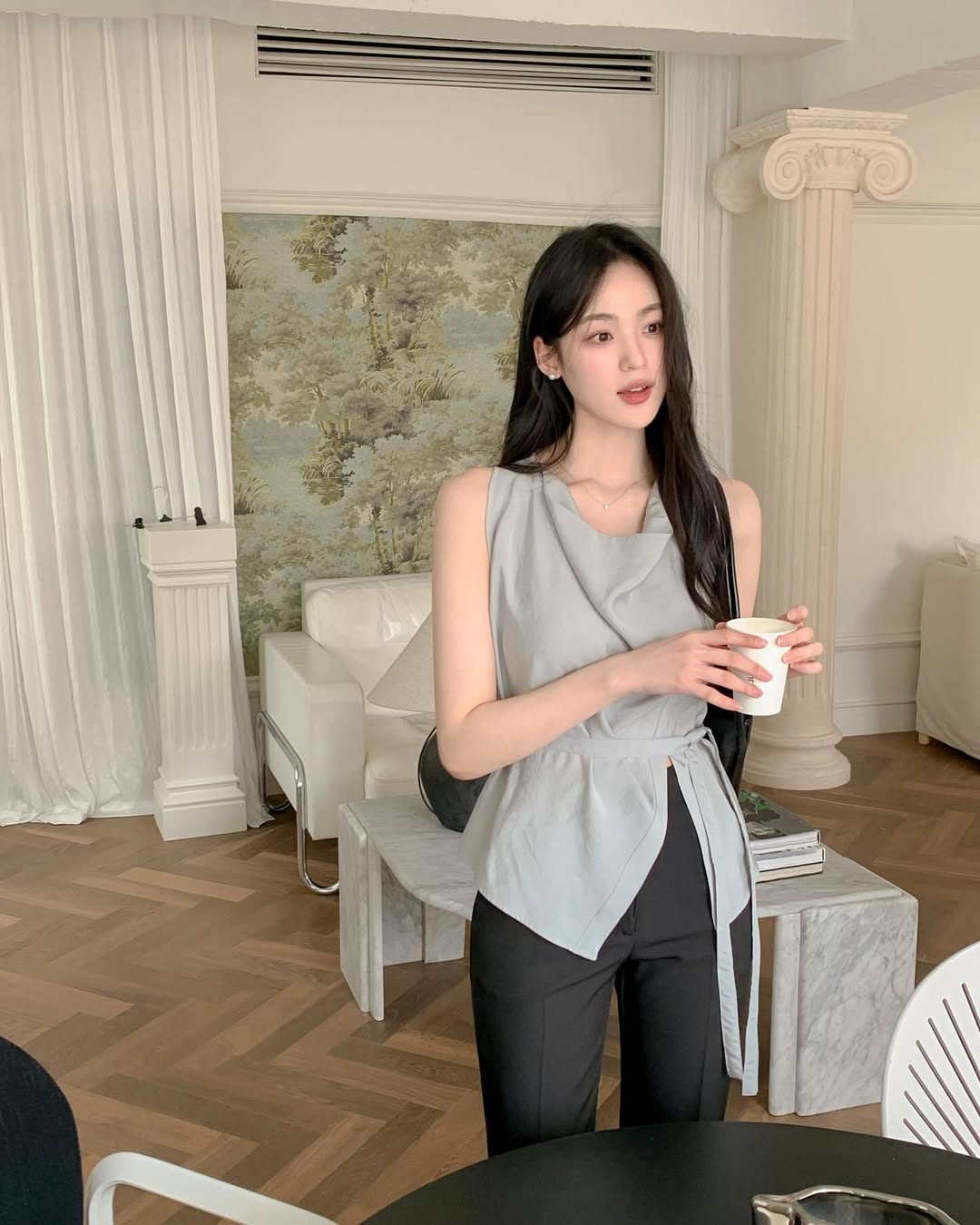 5 món đồ công sở nhận nhiều ý kiến trái chiều: Người khen ưng mắt, người chê kém duyên - Ảnh 3. 5 món đồ công sở nhận nhiều ý kiến trái chiều: Người khen ưng mắt, người chê kém duyên - Ảnh 3.
