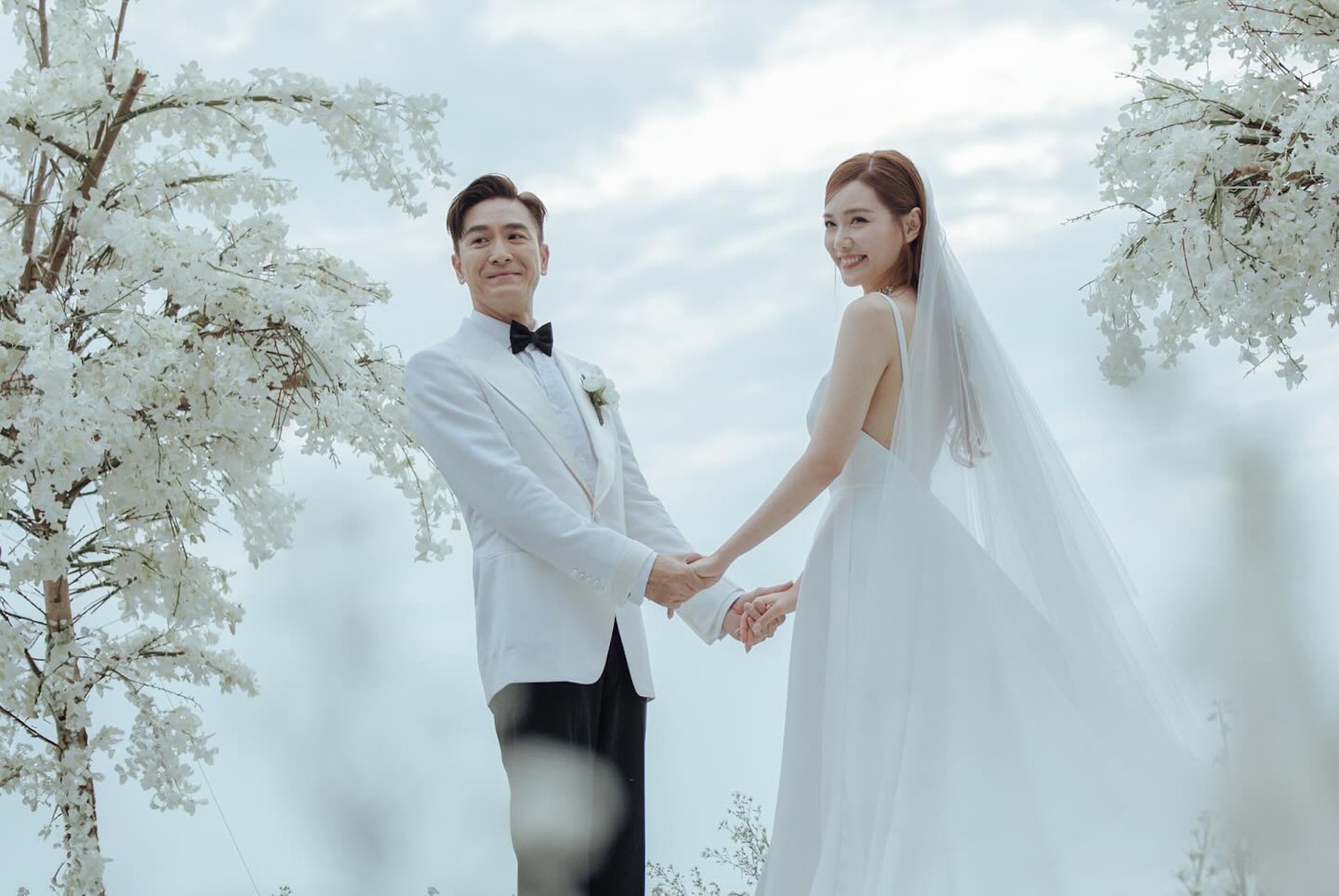 Vụ ngoại tình chấn động showbiz: Camera hành trình phơi bày 16 phút xấu hổ của cặp đôi trơ trẽn - Ảnh 11. Vụ ngoại tình chấn động showbiz: Camera hành trình phơi bày 16 phút xấu hổ của cặp đôi trơ trẽn - Ảnh 11.