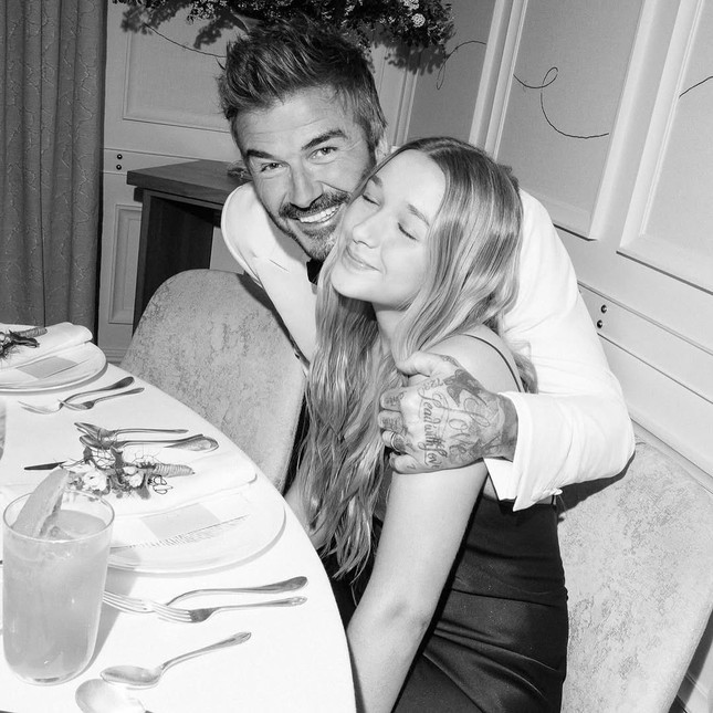 Brooklyn phớt lờ Beckham - Ảnh 4. Brooklyn phớt lờ Beckham - Ảnh 4.