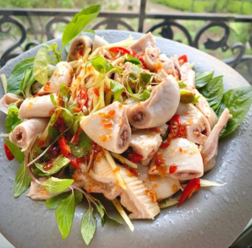 Nếu đã chán lòng luộc với lòng xào, ra chợ mua ngay nguyên liệu về làm nộm lòng heo chua ngọt cho cả nh.à giải ngấy - Ảnh 1. Nếu đã chán lòng luộc với lòng xào, ra chợ mua ngay nguyên liệu về làm nộm lòng heo chua ngọt cho cả nh.à giải ngấy - Ảnh 1.