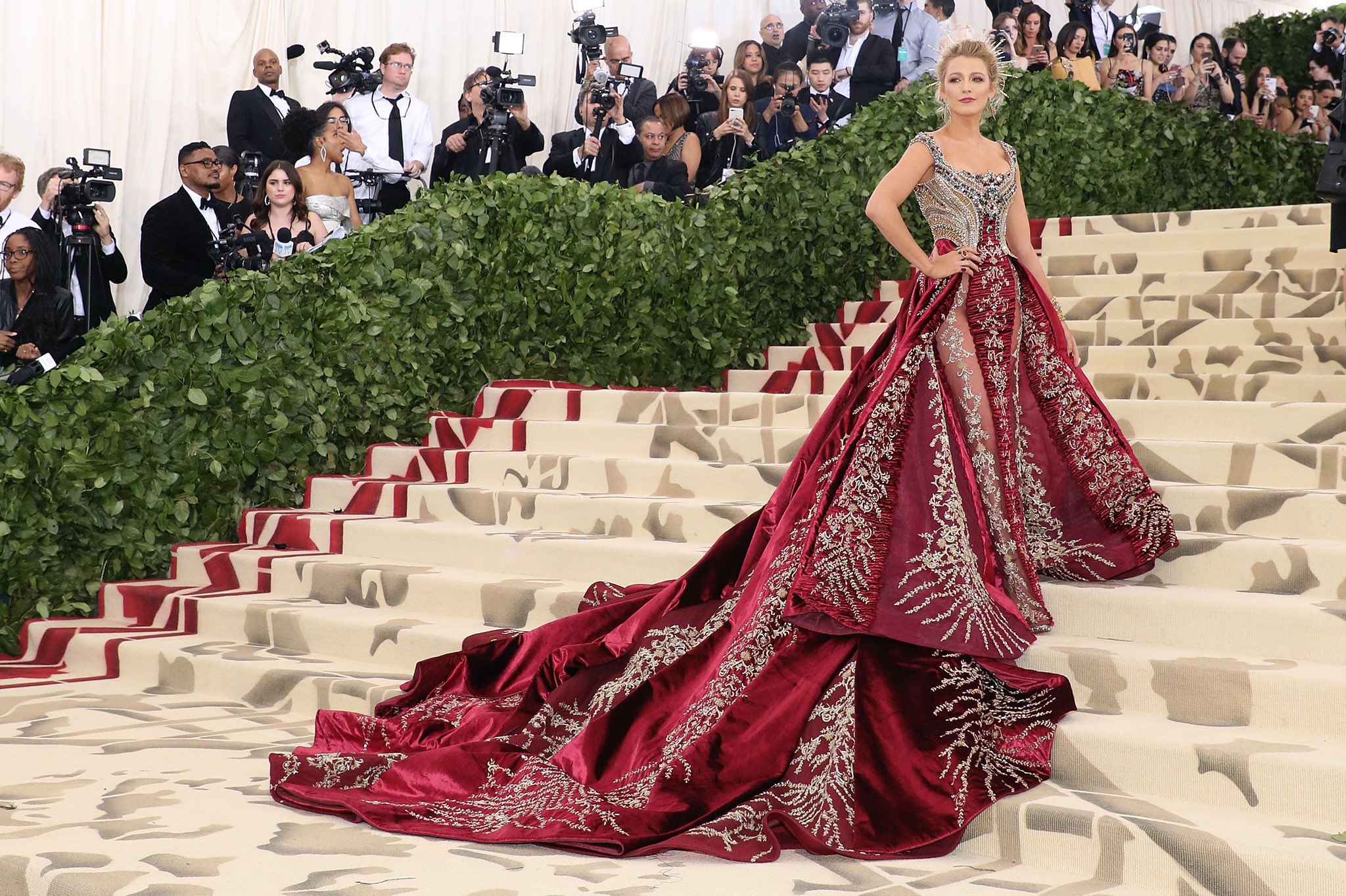 Vì sao ngôi sao nào cũng muốn tham dự Met Gala? - Ảnh 5. Vì sao ngôi sao nào cũng muốn tham dự Met Gala? - Ảnh 5.
