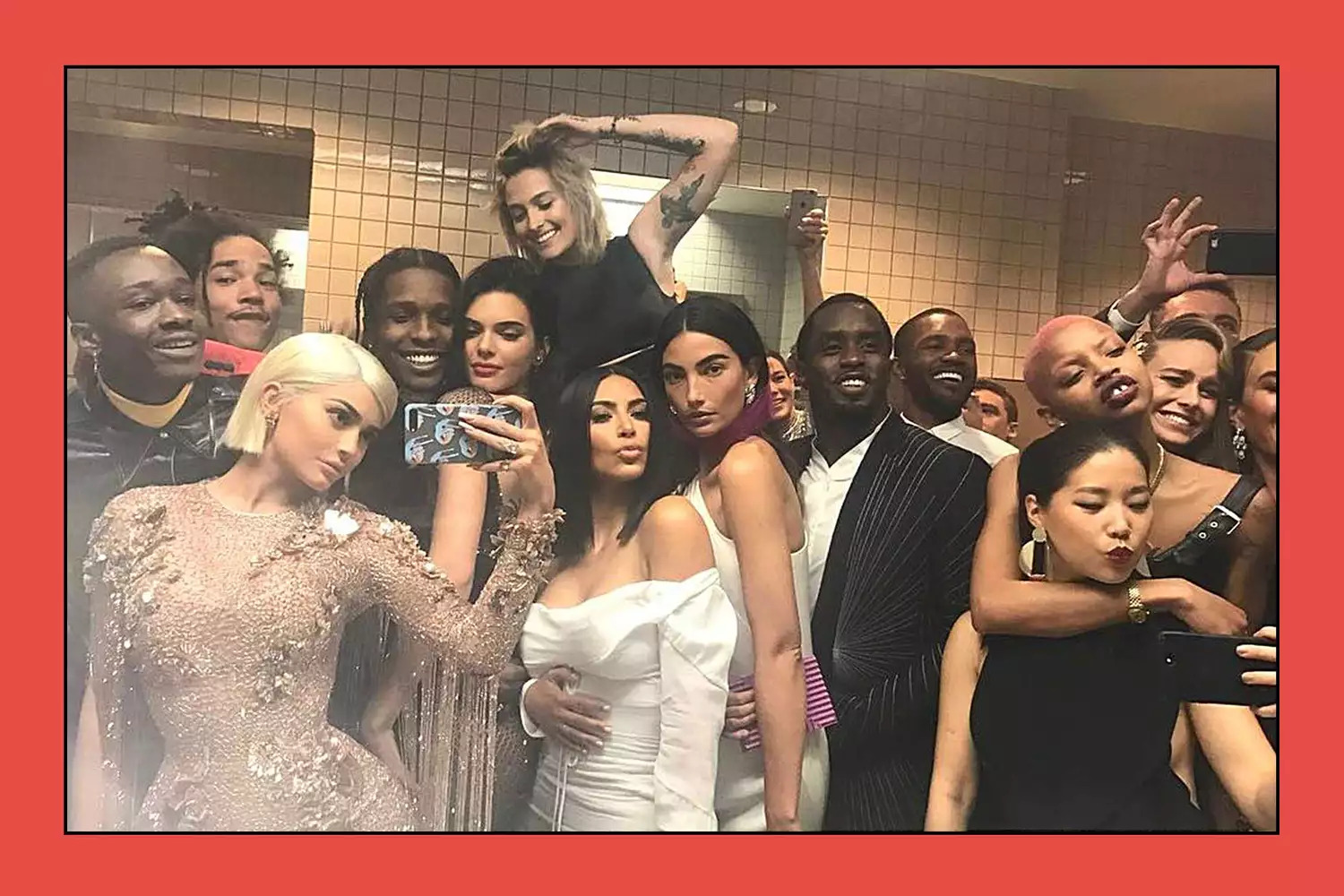 Dự Met Gala, kh&aacute;ch mời phải tu&acirc;n thủ những quy tắc cực kỳ nghi&ecirc;m ngặt - Ảnh 3.