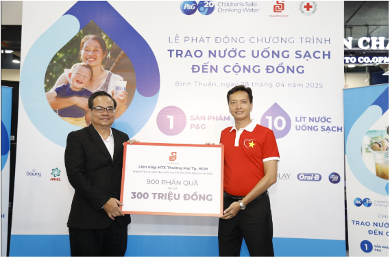 P&G Việt Nam tiếp tục hợp tác cùng Saigon Co.op trao 3 triệu lít nước uống sạch - Ảnh 3. P&G Việt Nam tiếp tục hợp tác cùng Saigon Co.op trao 3 triệu lít nước uống sạch - Ảnh 3.