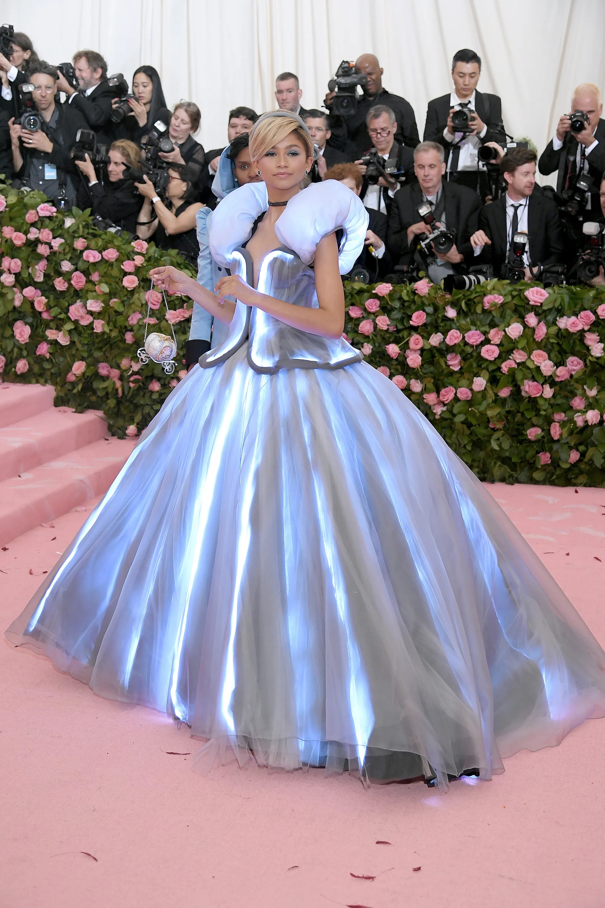 Vì sao ngôi sao nào cũng muốn tham dự Met Gala? - Ảnh 10. Vì sao ngôi sao nào cũng muốn tham dự Met Gala? - Ảnh 10.