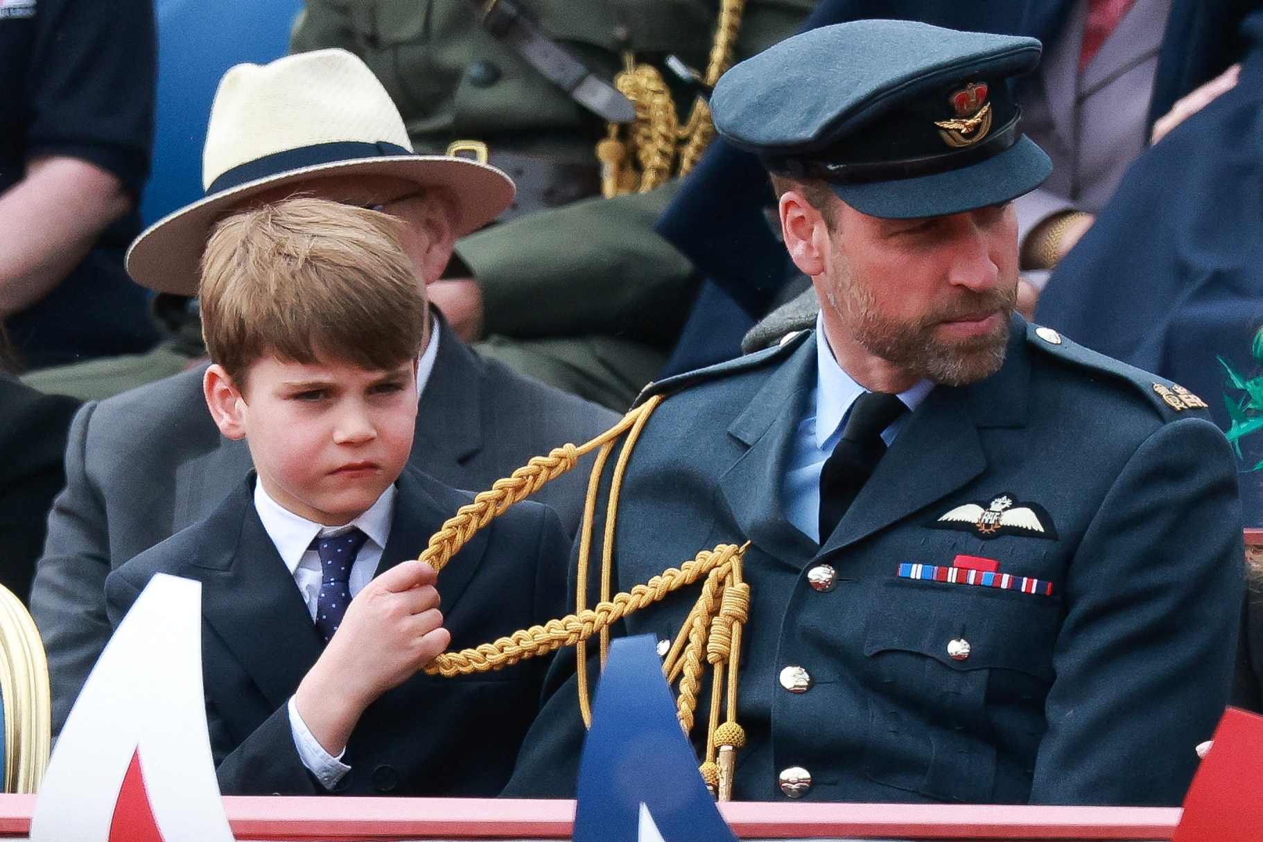 3 đứa trẻ nhà William - Kate gây chú ý khi tham gia sự kiện lớn, Hoàng tử Louis lại 3 đứa trẻ nhà William - Kate gây chú ý khi tham gia sự kiện lớn, Hoàng tử Louis lại