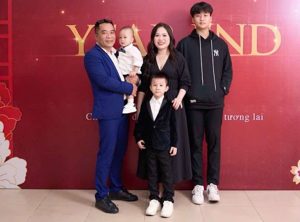 Mẹ Nghệ An khoe mâm cơm nấu cho cả nhà được con trai giúp sức, hội chị em thi nhau xin làm thông gia - Ảnh 1. Mẹ Nghệ An khoe mâm cơm nấu cho cả nhà được con trai giúp sức, hội chị em thi nhau xin làm thông gia - Ảnh 1.