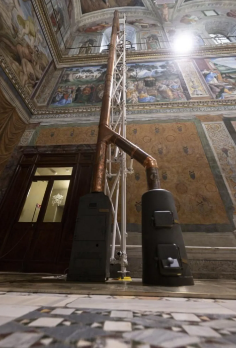 Ngay lúc này: Cả thế giới đang ngóng chờ 1 làn khói trắng từ Vatican!- Ảnh 4. Ngay lúc này: Cả thế giới đang ngóng chờ 1 làn khói trắng từ Vatican!- Ảnh 4.