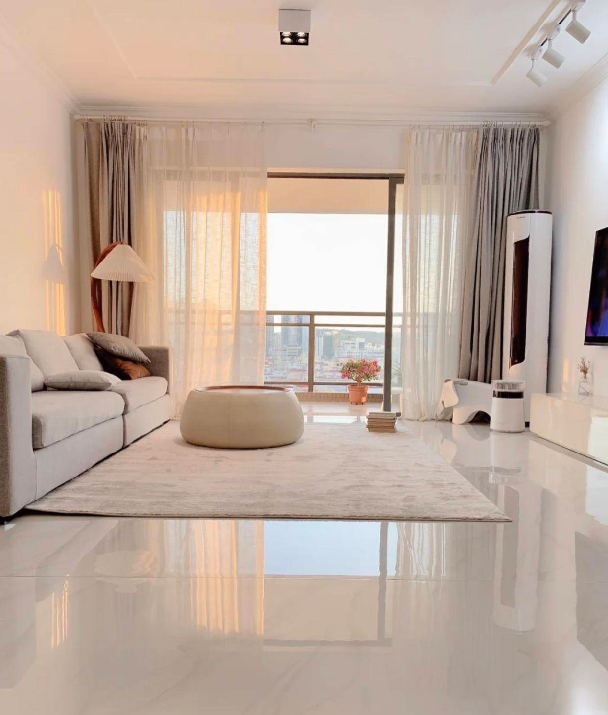 Đến năm 40 tuổi tôi mới nhận ra 5 món đồ vẫn mua hằng tháng khiến chi tiêu leo thang mà không hề hay biết! - Ảnh 5. Đến năm 40 tuổi tôi mới nhận ra 5 món đồ vẫn mua hằng tháng khiến chi tiêu leo thang mà không hề hay biết! - Ảnh 5.