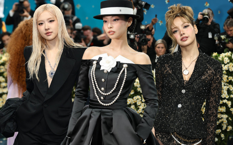 Chủ nhân khung hình “tuyệt đối điện ảnh” tại Met Gala: Người tạo nên ông hoàng Michael Jackson, khen 1 câu đưa em út BTS lên hàng popstar- Ảnh 2. Chủ nhân khung hình “tuyệt đối điện ảnh” tại Met Gala: Người tạo nên ông hoàng Michael Jackson, khen 1 câu đưa em út BTS lên hàng popstar- Ảnh 2.
