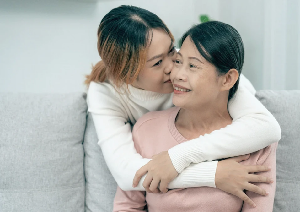 Không hề giàu có nhưng mẹ tôi tiết kiệm đều 1,8 triệu mỗi tháng, sau 7 năm có 150 triệu để đặt cọc mua nhà - Ảnh 4. Không hề giàu có nhưng mẹ tôi tiết kiệm đều 1,8 triệu mỗi tháng, sau 7 năm có 150 triệu để đặt cọc mua nhà - Ảnh 4.