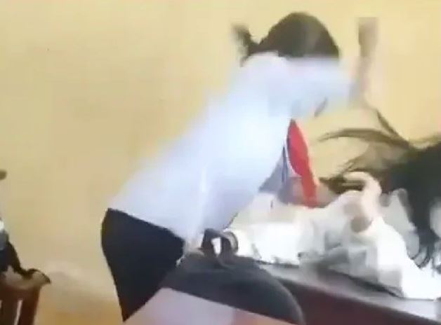 Dự kiến bỏ mức phạt đình chỉ: Rất nhân văn nhưng nếu không có cơ chế đi kèm, học sinh hư dễ "nhờn", "coi trời bằng vung" - Ảnh 2. Dự kiến bỏ mức phạt đình chỉ: Rất nhân văn nhưng nếu không có cơ chế đi kèm, học sinh hư dễ "nhờn", "coi trời bằng vung" - Ảnh 2.