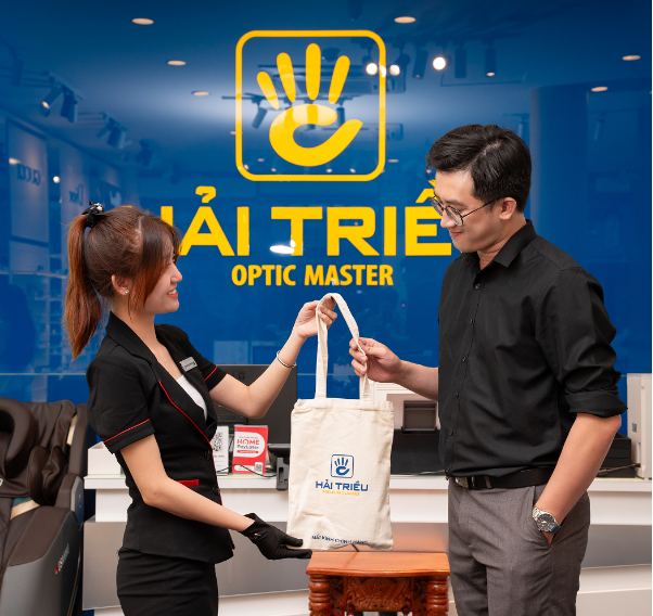 Kính Hải Triều và Đồng Hồ Hải Triều có phải là một? - Ảnh 1. Kính Hải Triều và Đồng Hồ Hải Triều có phải là một? - Ảnh 1.