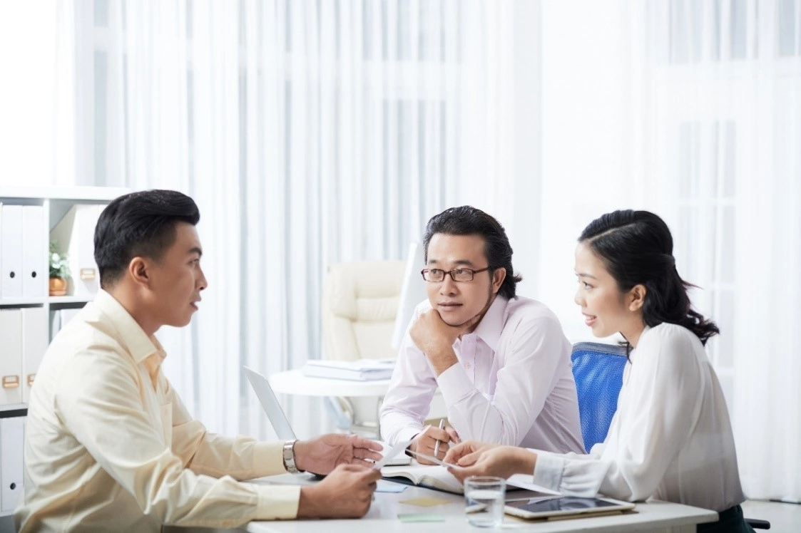 Đóng gần 830 triệu tiền bảo hiểm suốt 10 năm, đến hạn rút tiền thì công ty thông báo: “Hợp đồng ghi rõ phải đợi đến năm 2084” - Ảnh 1. Đóng gần 830 triệu tiền bảo hiểm suốt 10 năm, đến hạn rút tiền thì công ty thông báo: “Hợp đồng ghi rõ phải đợi đến năm 2084” - Ảnh 1.